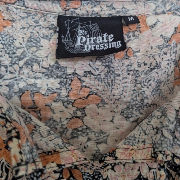 Pirates Dressing Floral Long Sleeve Dress - Picture 4 of 11